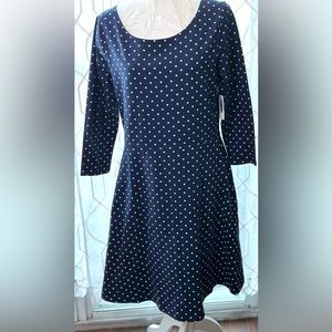 New Old Navy 93% cotton, 7% spandex